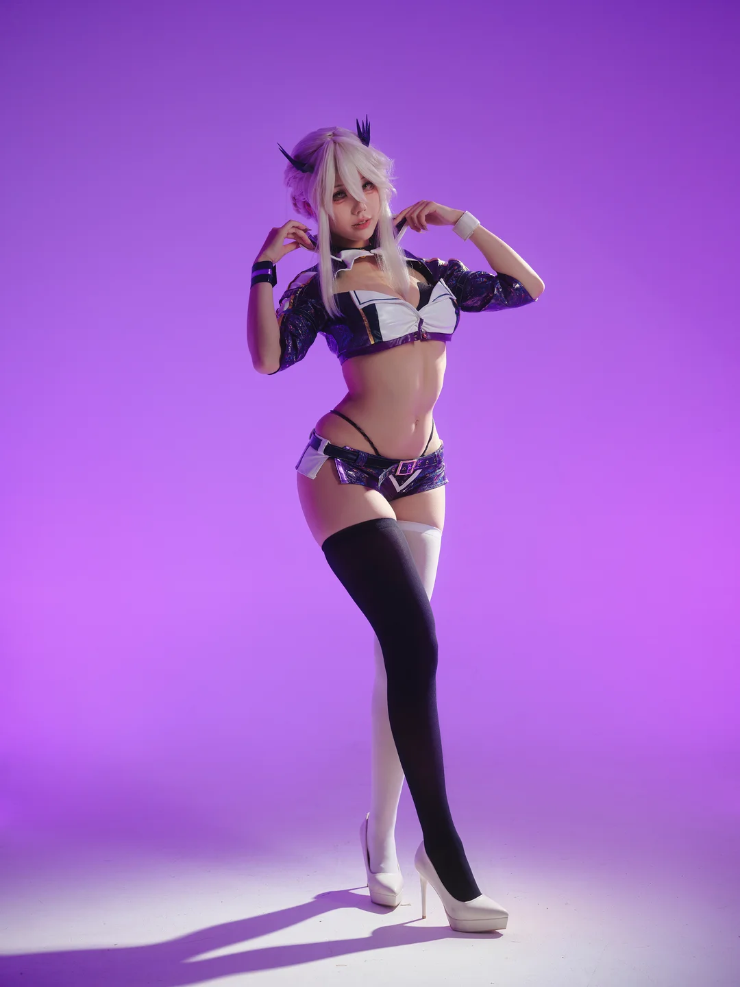 湖里狸 - No.003 黑枪呆 [30P-214MB]